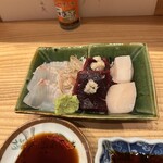 名掛丁センター街 おでん こうぞう - お刺身　平目、鯨、帆立