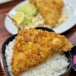 善磯 - あじ定食　800円