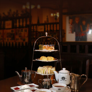 ロンドンティールーム_2