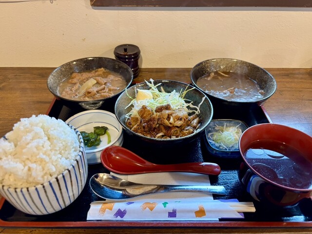 もつ煮の寿（ことぶき） - 七日町（豚料理）の写真