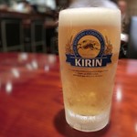 城 - キンキンに良く冷えたビールです！「夕ぐれセット６８０円(税抜き)」のドリンクの中から選べます。