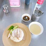 Raan Kaithong Pratunam - 