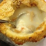 Dim Sum The Art of Chinese Tidbits - パイもさっくり、中はこーんな感じ