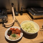 焼肉 匠 - キムチ盛り合わせ