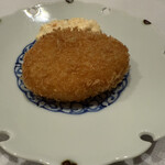 ステーキ 西洋料理 寛 - ✳︎気仙沼活毛蟹のコロッケ