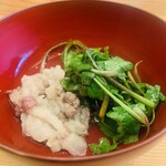 柚木元 - ⑫ 止鍋
      　熊バラ+天然三葉