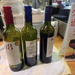 祖父江料理店 - 赤ワインはコチラをフリーテイスティング出来る。