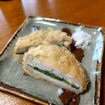 気灯庵 - 蓮根と海老真丈のはさみ揚げは熱々　