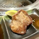 近江うし 焼肉 にくTATSU - 極上タン