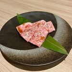 近江うし 焼肉 にくTATSU 青山本店 - 追加　上カルビ　１９８０円は安っ！！