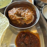 巡るインド - オプションのチキン。正式名称は忘れてしまった。