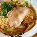 麺屋 丈六 - 大きなチャーシューが3枚