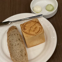 ダイニング ブルーム(軽井沢浅間プリンスホテル) - バケットとミルクパン
