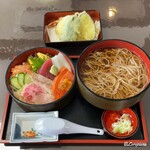 미야코 - (위) 초밥 덮밥 + 튀김 소바 세트
