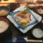日本海庄や - ブツ切り刺身定食￥９２０