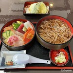 미야코 - (위) 초밥 덮밥 + 튀김 소바 세트
