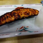 とん八 - 厚切り銀鮭西京焼き 520円(税込)(2025年2月6日撮影)