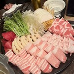 薬膳ハリハリ鍋ごんじゅ - 