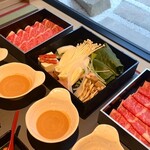 京都つゆしゃぶCHIRIRI 四条烏丸 別邸 - 