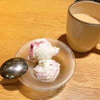 オービカ モッツァレラバー 横浜店 - 
