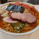 蓬来軒 本店 - ワンタン麺(大盛り）
