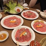 焼肉 鶯谷園 - 