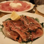 イル・ボッカローネ - サーモンのカルパッチョ(季節のメニュー)