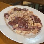 第一ホルモン - ホルモンお好み盛り合わせ