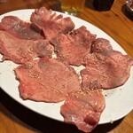 第一ホルモン - 牛タン2人前