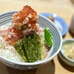 日本橋海鮮丼 つじ半 - 