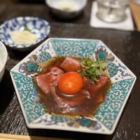 肉和食 月火水木金土日 - 黒毛和牛の卵黄しゃぶすき