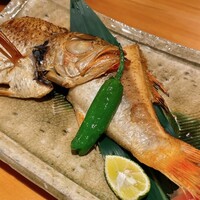 魚の中俣 銀座 - のどぐろの塩焼き
