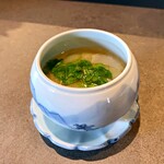 福神来々 - 干貝柱と新玉ねぎの蒸スープ