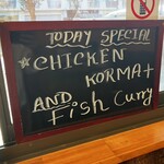 行徳ビリヤーニーハウス - スペシャルメニューは入口付近にあります