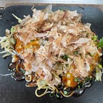 お好み焼 ひで爺の店 - カツオ節をたっぷり