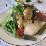 エシャロット - 鶏レバーのパテハチミツソースがけ