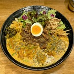 SPICY CURRY 魯珈 - ろかプレート（濃厚牛肉とアスパラガスのカレー ～特製デーツソースを添えて～（限定））・ルー増し・ライス大盛り・るうろう煮玉子・肉ダブル