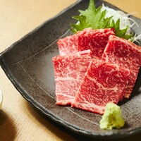 黒毛和牛の刺身