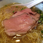 麺創 なな家 - 参州マタギそば・涼
      猪肉のチャーシュー