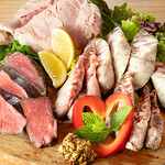 9 trip cafe - 料理写真:肉盛り合せ