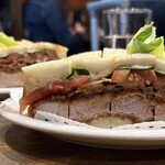 ニューアストリア - 