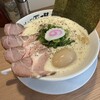 鶏そば 啜る 丸の内本店