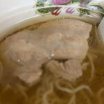 三重食堂 - 今日のチャーシューは脂身が多いつもと違う感じ