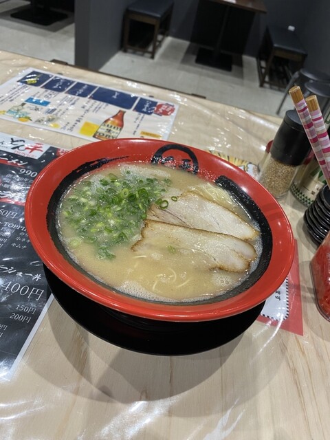 長浜らーめんとん平 中津店 （TONPEI） - 中津/ラーメン | 食べログ