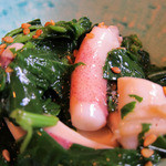 ががちゃ屋 - モロヘイヤとイカの和え物