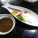 雑魚寝館 - うなぎカレー　試食