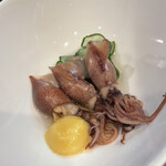 季節料理 三起 - 突き出しのホタルイカ。
