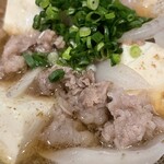 季節料理 三起 - 牛肉豆腐。お出汁が凄い