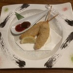 水月 - ふぐ揚げ串（2本）
