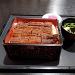 鰻勝 - 新幹線口周辺でお気に入り ＠
鰻重(上)